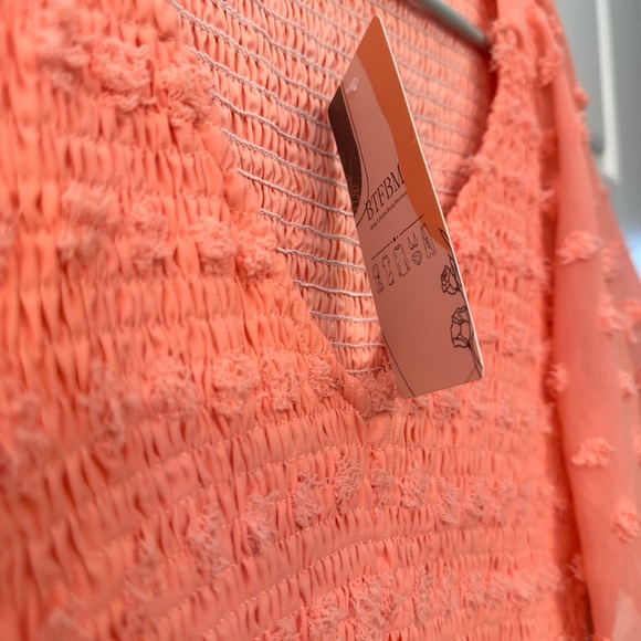 NWT Swiss Dot V Neck Dress - Picture 6 of 7